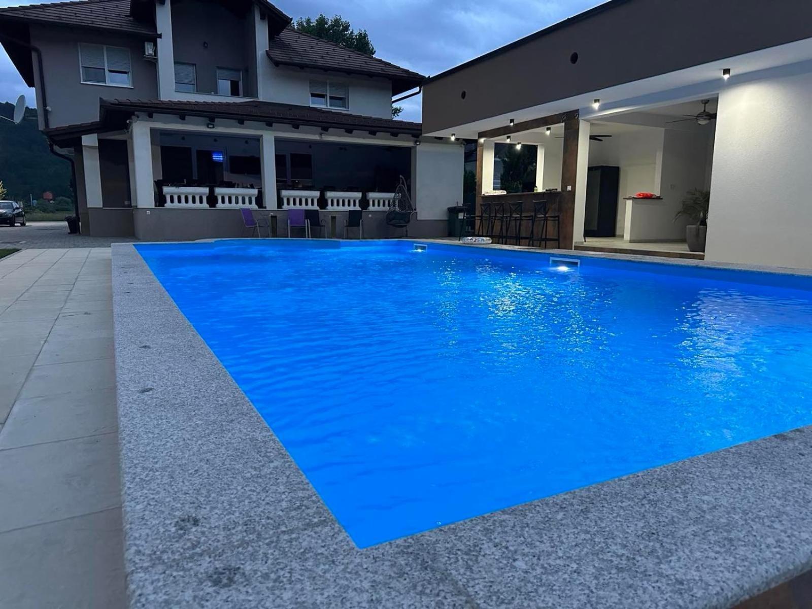 Amal Grand Villa Bihać Esterno foto